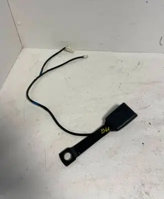 Subaru Legacy Front seatbelt buckle E034501 B480