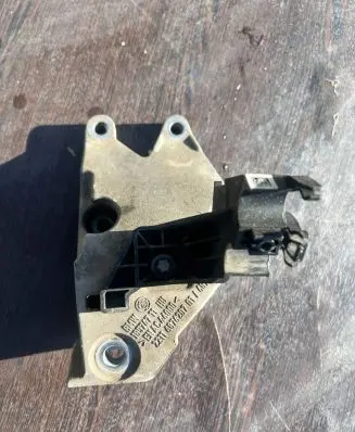 BMW 3 G20 G21 Gearbox mounting bracket 185747