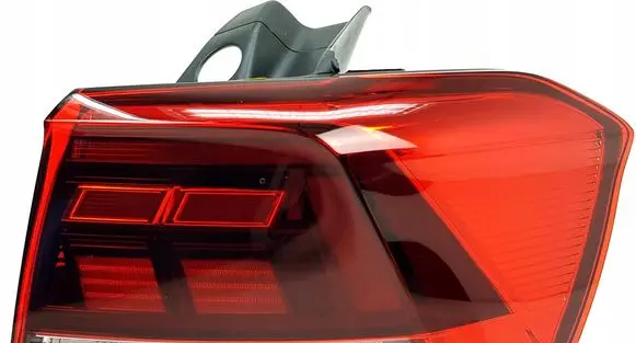 Volkswagen PASSAT B8 Rear/tail lights 3G9945096F