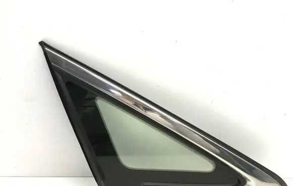 Lexus IS 220D-250-350 Rear side window 43R005834