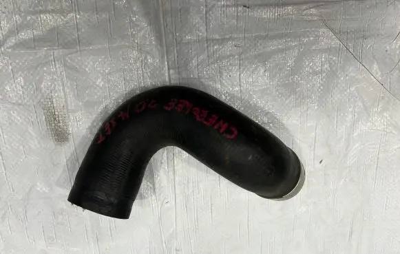 Jeep Cherokee Intercooler hose/pipe 68228037AA