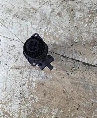 Volkswagen Golf V Mass air flow meter 0281002531 038906461B