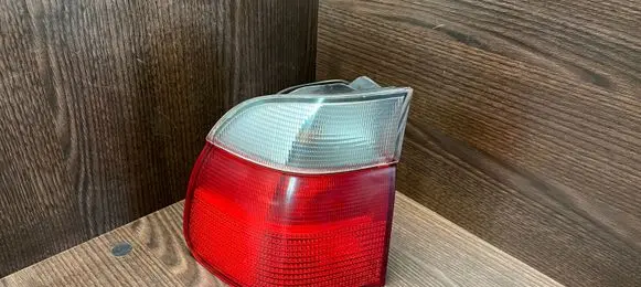 BMW 5 E39 Rear/tail lights 2496321 2496341