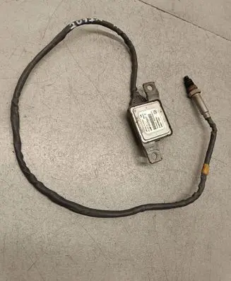 Audi A4 S4 B9 Lambda probe sensor 8W0907807C 160125035001 5WK97258