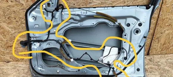 Mazda 6 Front door wiring loom GDL467200