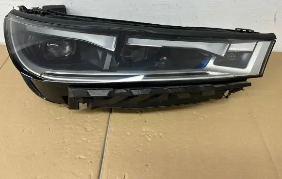 BMW iX Headlight/headlamp