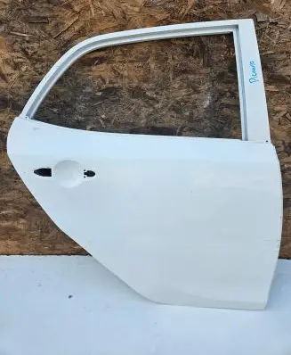 KIA Picanto Rear door