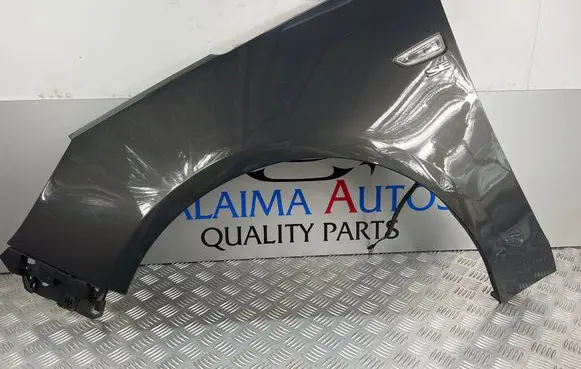 Opel Zafira C Fender
