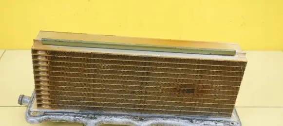 Volkswagen Golf VII Intercooler radiator 04E145749B 24SP17