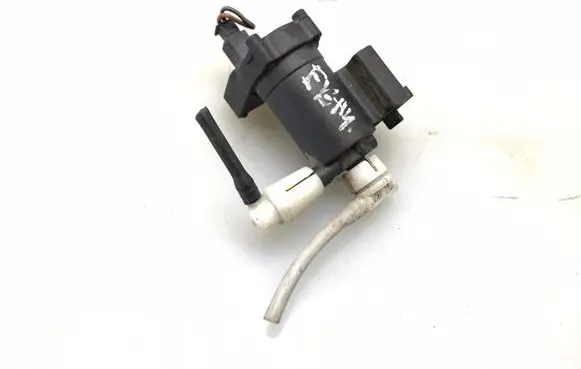 Mercedes-Benz C W203 Turbo solenoid valve A2038000176