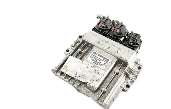 Peugeot 3008 I Engine control unit/module 9666556980