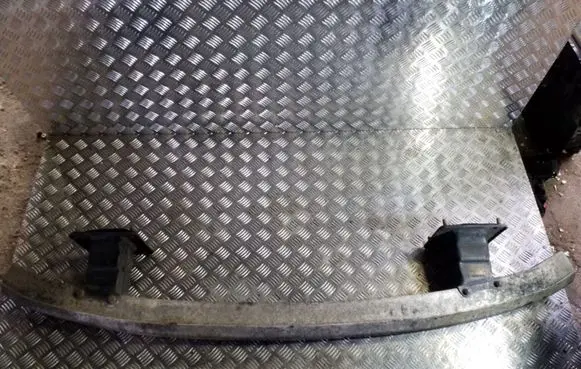 Mercedes-Benz ML W164 Rear bumper cross member