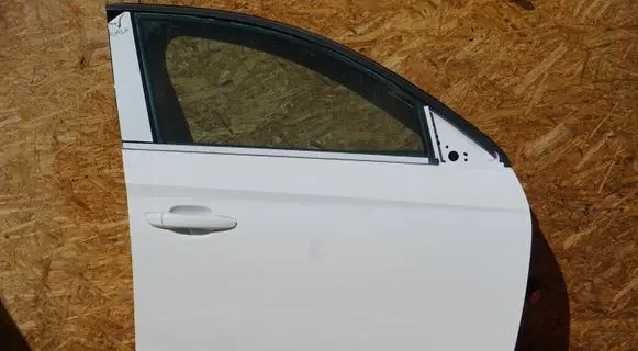 Opel Corsa F Front door 