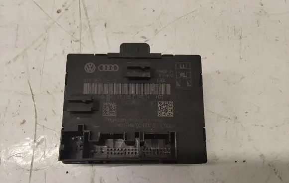 Audi A4 S4 B8 8K Door control unit/module 8T0959795Q