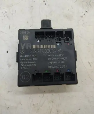 Mercedes-Benz C W204 Door control unit/module A2128203785 A2128203826 A2124423032
