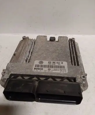 Volkswagen Golf V Engine control unit/module 03G906016CB 0281011900 1039S06216