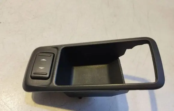 Ford Focus Quarter vent window switch 7M5T14529AA 3M51226A37