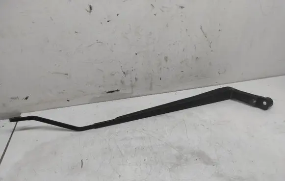 Toyota Corolla Verso E121 Rear wiper blade arm 