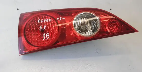 Honda Accord Tailgate rear/tail lights P3227L
