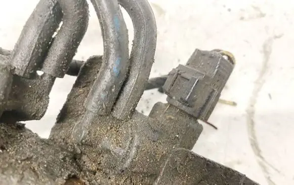 Audi A6 S6 C4 4A Turbo solenoid valve