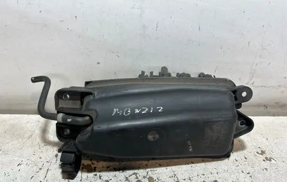 Mercedes-Benz E W212 Vacuum air tank A6510700868 446480602