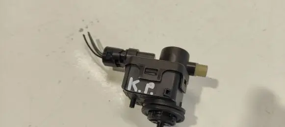 Renault Scenic II - Grand scenic II Headlight level adjustment motor 7700420737