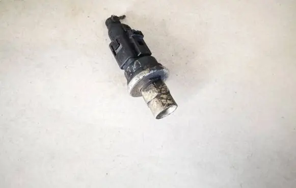 Volkswagen Golf V Air conditioning (A/C) pressure sensor 