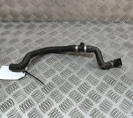 BMW X3 E83 Engine coolant pipe/hose 6421340
