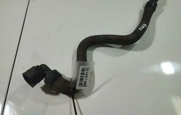Opel Insignia A Engine coolant pipe/hose