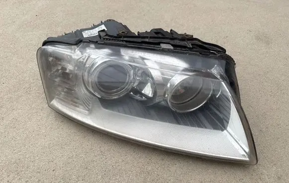 Audi A8 S8 D3 4E Headlight/headlamp 4E0941030AR 1ZL00923618 00923618196520