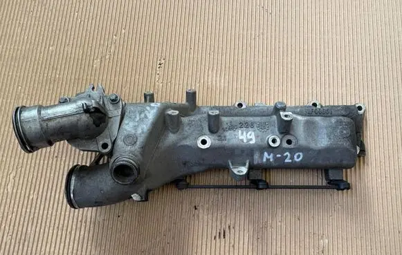 Mercedes-Benz E W212 Intake manifold A6420902637