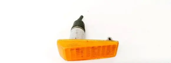 Mercedes-Benz C W202 Front fender indicator light 0142705