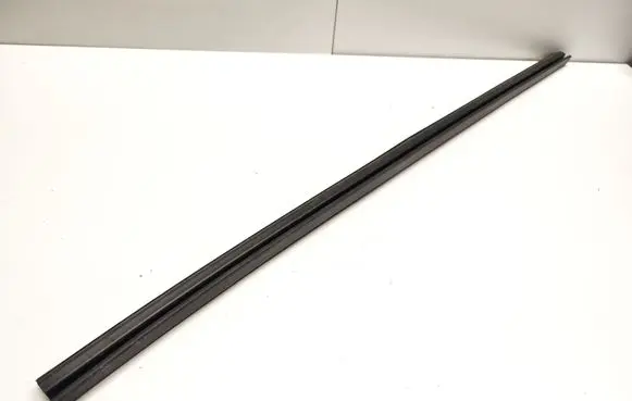 Ford Mustang V Front door trim (molding) 