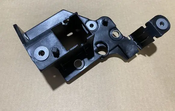 Volvo XC40 Headlight/headlamp mounting bracket 31469371