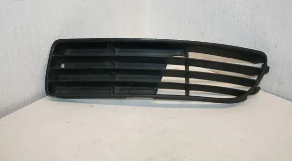 Front bumper lower grill
