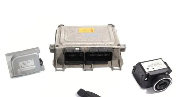 Mercedes-Benz A W169 Engine control unit/module A2661532779 A0014460240