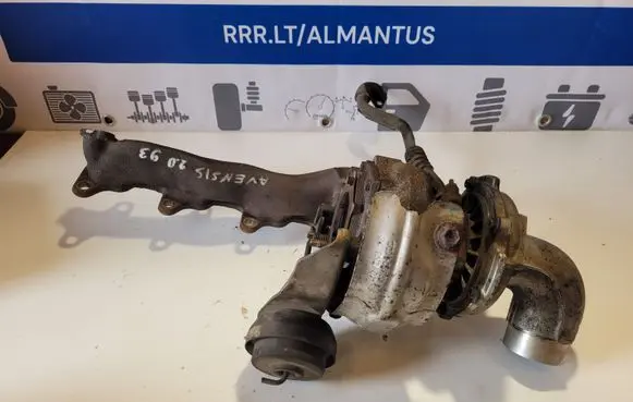 Toyota Avensis T250 Turbo 172010R041