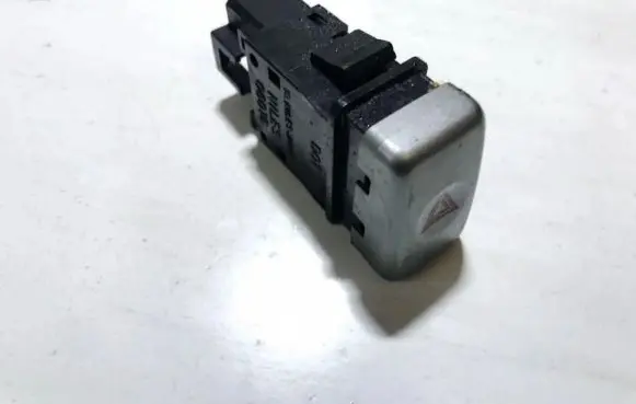 Subaru Legacy Hazard light switch 06016 niles06016