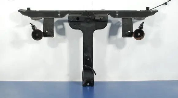 KIA Opirus Front bodywork piece 
