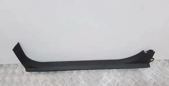 Volvo XC90 Front sill trim cover
