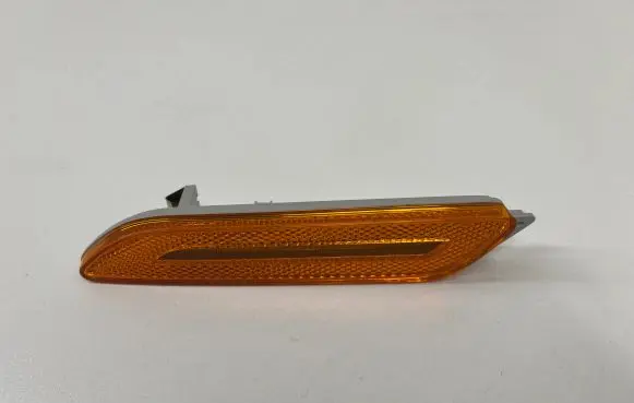 Porsche Panamera (971) Front reflector 971945061 971945061B