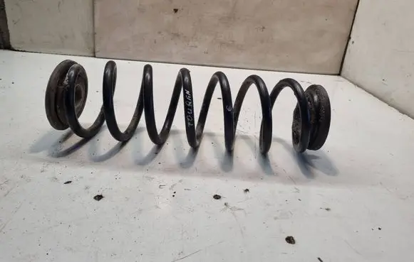 Volkswagen Touran I Rear coil spring 