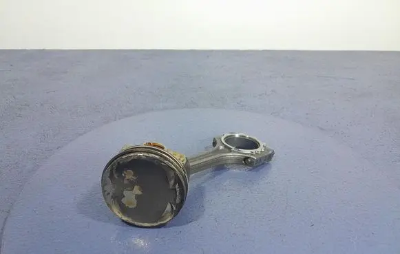 Hyundai i30 Piston 