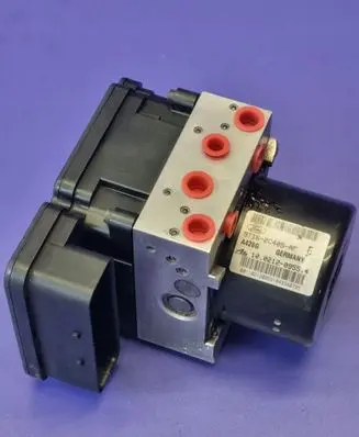 Ford Transit - Tourneo Connect ABS Pump 9T162C405AF