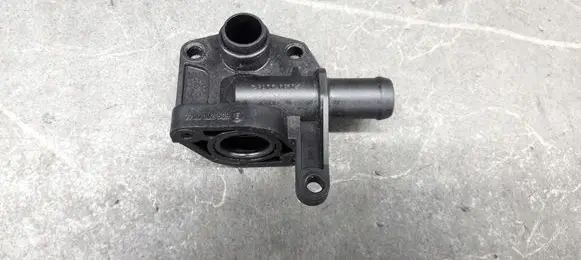 Renault Scenic I Timing chain cover 7700102539