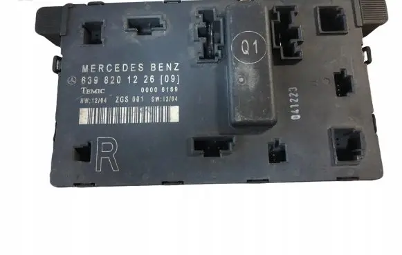Mercedes-Benz Vito Viano W639 Door control unit/module 6398201226