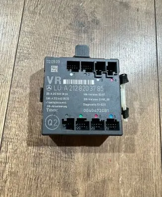Mercedes-Benz C W204 Door control unit/module A2128203785 A2128203826 A2124423032