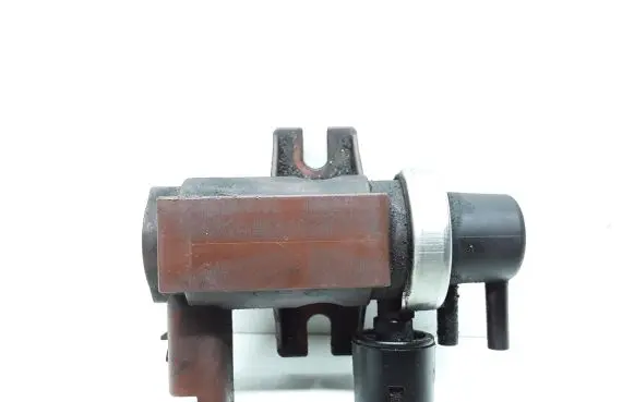 Volvo V50 Turbo solenoid valve 9650098380