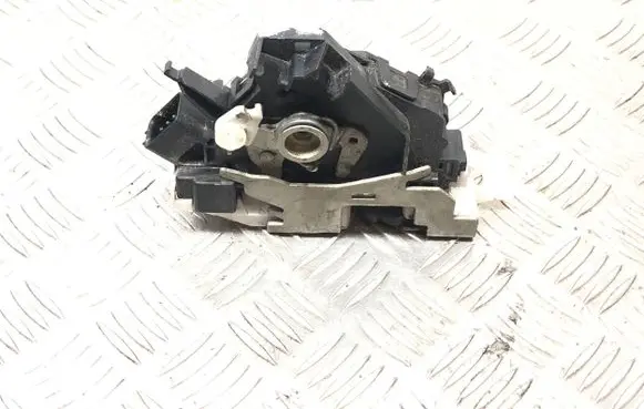 Ford Mondeo Mk III Front door lock A21812FB F00P2K1853