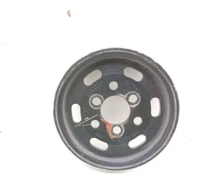Volkswagen Golf IV Power steering pump pulley 038145255B
